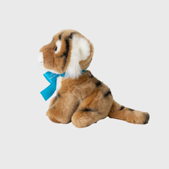 Lil Friends Gold Tiger with Wildlife Warriors Ribbon