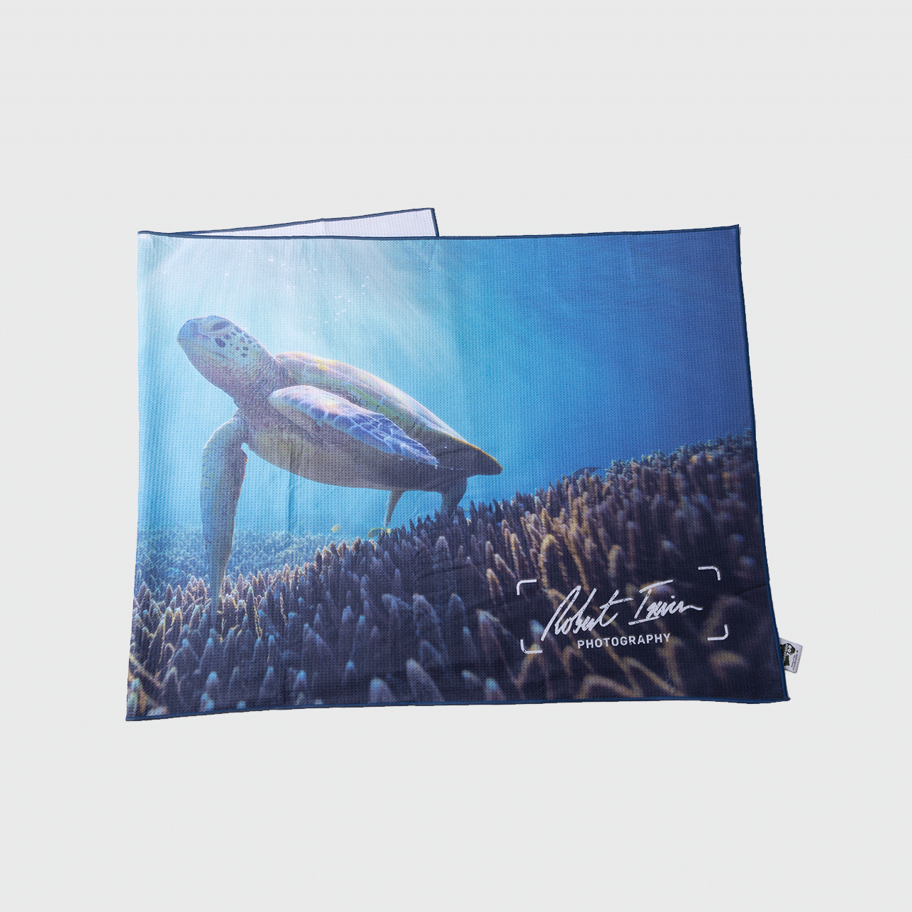 Robert Irwin Sea Turtle Sand Free Towel