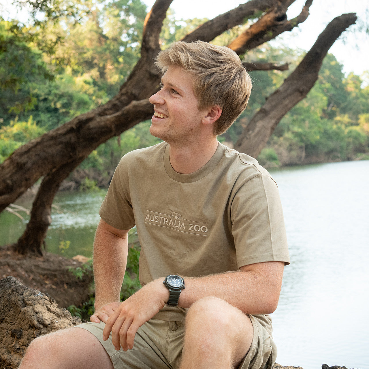 Established 1970 Sand Tshirt