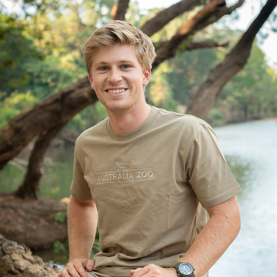 Established 1970 Sand Tshirt