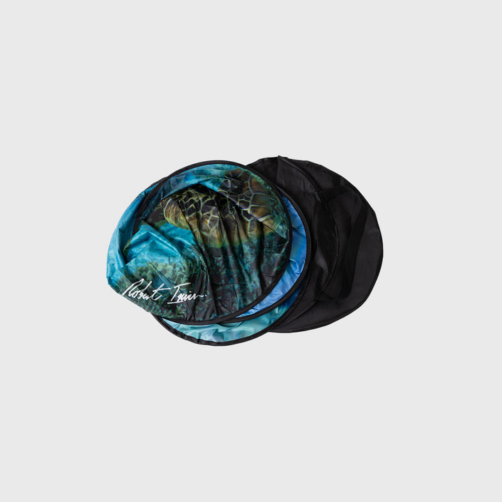 Robert Irwin Turtle Auto Sunshade