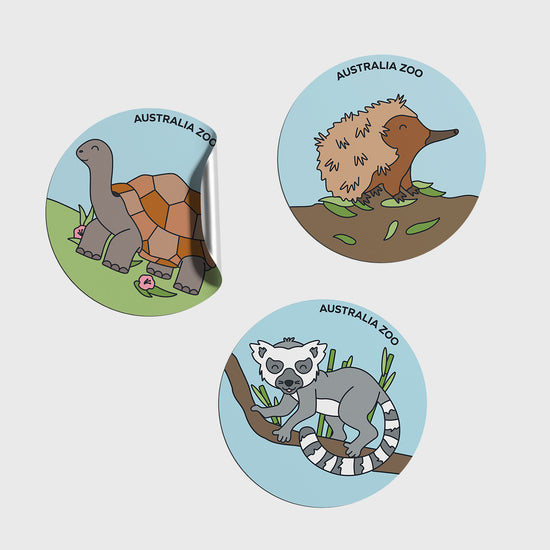 Lemur Round Sticker