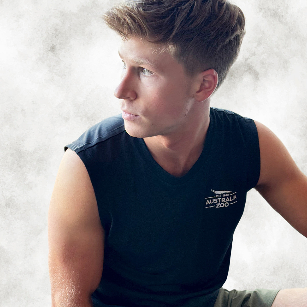 Established 1970 Black Active Tank